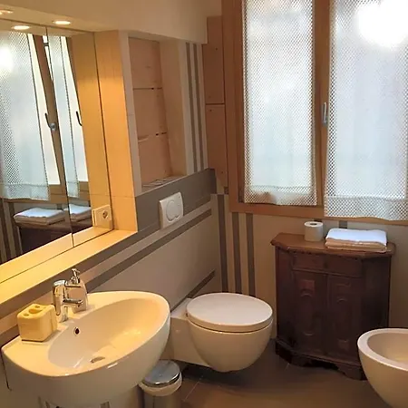 Bed & Breakfast Allo Squero 4*