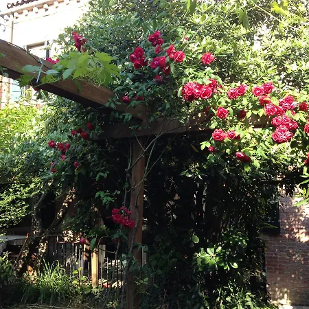 Bed and breakfast Allo Squero *
